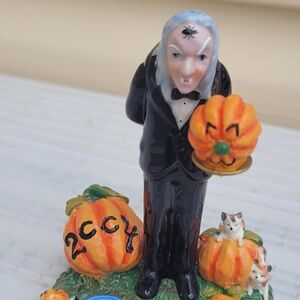 Department 56 Limited Edition Figurine Base